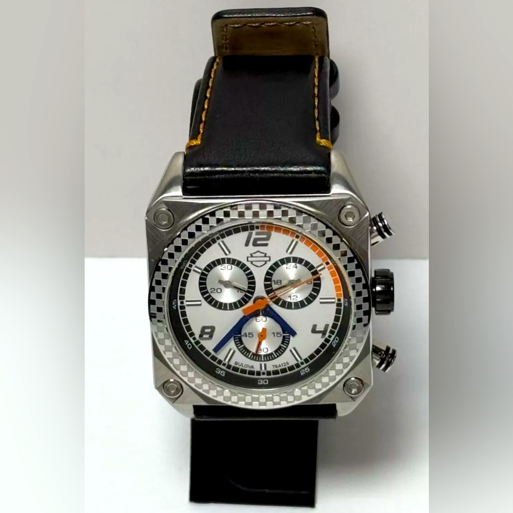 Harley Davison Bulova 76A125
Stainlessss St chronograph 43mm-